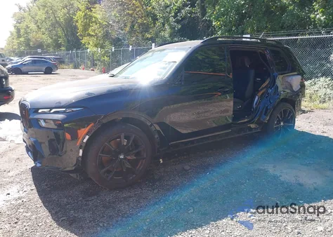 2024 BMW X7 M60I z USA, uszkodzony, nr VIN 5UX33EM0XR9U07116